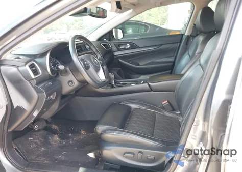 2019 Nissan Maxima 3.5 Platinum из США, поврежденный, VIN 1N4AA6AV7KC382047